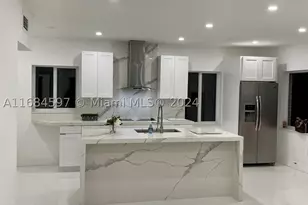 1201 Marseille, Miami Beach, FL 33141 - Photo 4