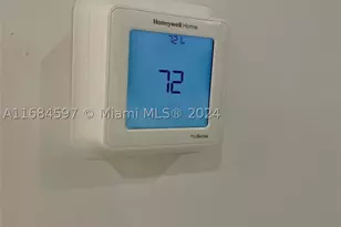 1201 Marseille, Miami Beach, FL 33141 - Photo 12