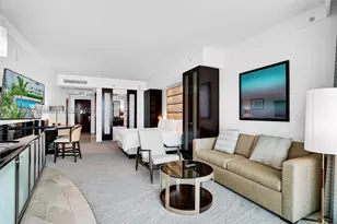 4391 Collins, Miami Beach, FL 33140 - Photo 18