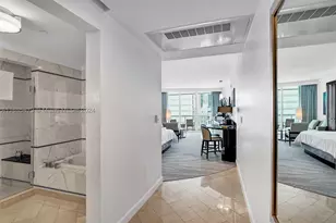 4391 Collins, Miami Beach, FL 33140 - Photo 10