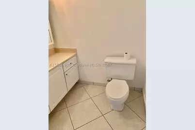 600 Three Islands #1817, Hallandale Beach, FL 33009 - Photo 14