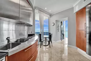 18101 Collins, Sunny Isles Beach, FL 33160 - Photo 24