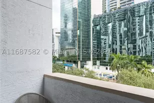 1060 Brickell, Miami, FL 33131 - Photo 14