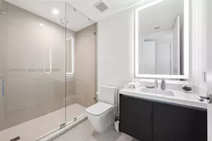 851 NE 1st, Miami, FL 33132 - Photo 36