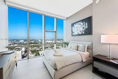 851 NE 1st #PH 5112, Miami, FL 33132 - Photo 44