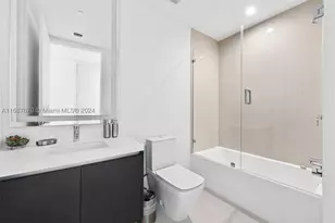 851 NE 1st, Miami, FL 33132 - Photo 40