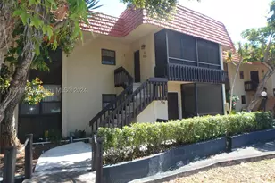 740 NE 199th, Miami, FL 33179 - Photo 12