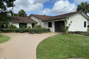 6205 Jacaranda, Tamarac, FL 33319 - Photo 1