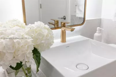 159 NE 6th #2916, Miami, FL 33132 - Photo 32