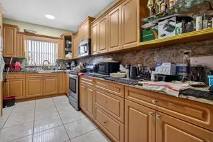 500 E 30th, Hialeah, FL 33013 - Photo 18