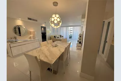 5161 Collins #1403, Miami Beach, FL 33140 - Photo 6