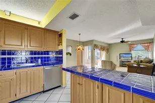 1104 N Hiatus, Pembroke Pines, FL 33026 - Photo 6