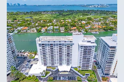 5700 Collins #5B, Miami Beach, FL 33140 - Photo 2