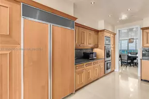 20155 NE 38th, Aventura, FL 33180 - Photo 10
