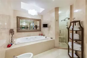 20155 NE 38th, Aventura, FL 33180 - Photo 18