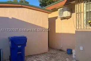 161 NW 35th, Miami, FL 33127 - Photo 28