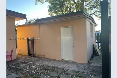 161 NW 35th, Miami, FL 33127 - Photo 34
