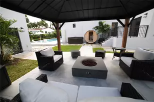 1345 Hollywood, Hollywood, FL 33019 - Photo 38