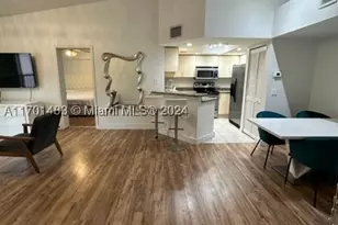 2119 SE 10th, Fort Lauderdale, FL 33316 - Photo 2