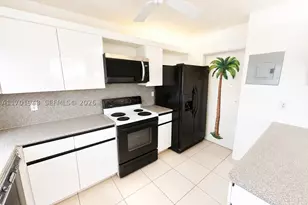 1825 S Ocean, Hallandale Beach, FL 33009 - Photo 2