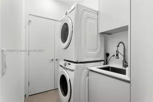 6800 Indian Creek, Miami Beach, FL 33141 - Photo 26