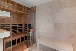 1006 Links, Miami Beach, FL 33109 - Photo 24