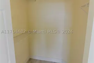 17150 N Bay, Sunny Isles Beach, FL 33160 - Photo 8
