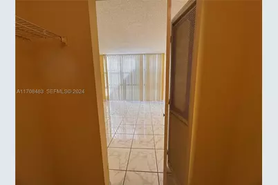 16919 N Bay #117, Sunny Isles Beach, FL 33160 - Photo 16