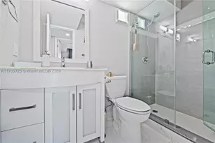 711 S Hollybrook, Pembroke Pines, FL 33025 - Photo 22