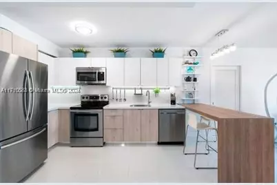 100 Lincoln #739, Miami Beach, FL 33139 - Photo 6
