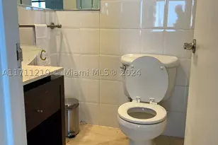 100 Lincoln, Miami Beach, FL 33139 - Photo 16