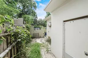 175 NW 68th, Miami, FL 33150 - Photo 26