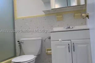 1395 NE 167th, Miami, FL 33162 - Photo 30