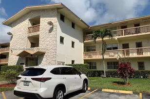 1395 NE 167th, Miami, FL 33162 - Photo 4