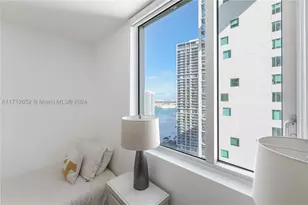 55 SE 6th, Miami, FL 33131 - Photo 24