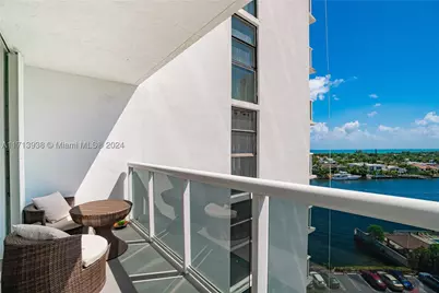 20515 E Country Club #1048, Aventura, FL 33180 - Photo 4
