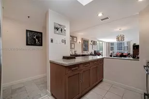 20515 E Country Club, Aventura, FL 33180 - Photo 14