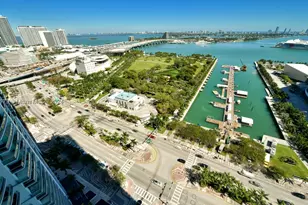 888 Biscayne, Miami, FL 33132 - Photo 26