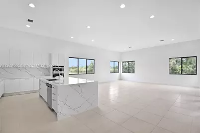 12265 SW 22nd, Davie, FL 33325 - Photo 16