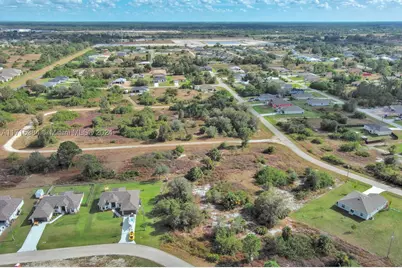 309 & 311 Raber, Lehigh Acres, FL 33974 - Photo 4