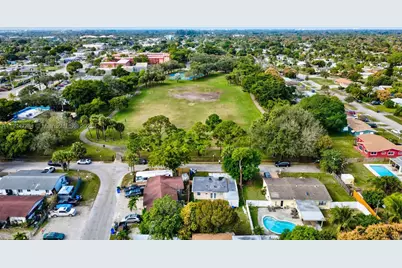 1240 SW 32nd, Fort Lauderdale, FL 33312 - Photo 44