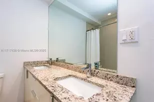 1000 W, Miami Beach, FL 33139 - Photo 58