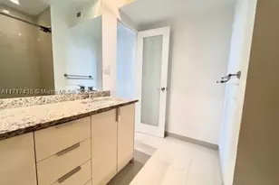 1000 W, Miami Beach, FL 33139 - Photo 14
