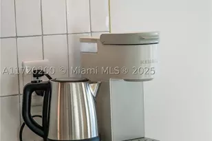 601 NE 1, Miami, FL 33132 - Photo 38
