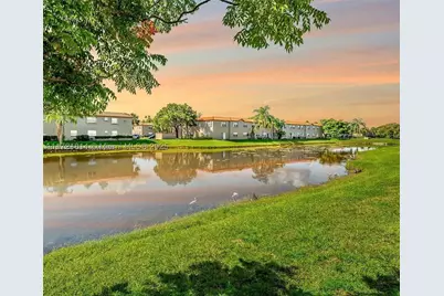 8710 SW 3rd #104, Pembroke Pines, FL 33025 - Photo 38