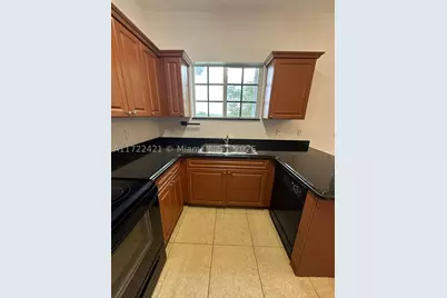 2589 NE 4th #205, Homestead, FL 33033 - Photo 4
