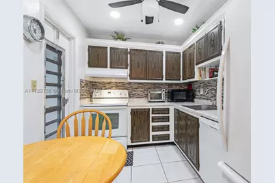 4000 NW 44th #205, Lauderdale Lakes, FL 33319 - Photo 6