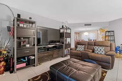 4000 NW 44th #205, Lauderdale Lakes, FL 33319 - Photo 10