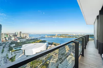 398 NE 5th #3209, Miami, FL 33132 - Photo 12