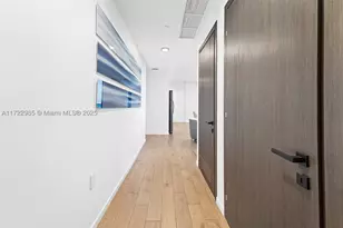 398 NE 5th, Miami, FL 33132 - Photo 10